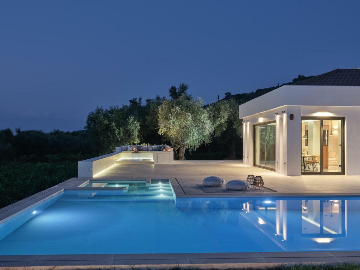 Drallos Luxury Villa Alykanas  Exterior foto